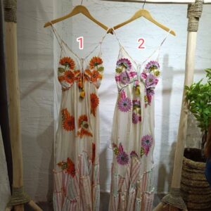 Vestido de tiranta margaritas.