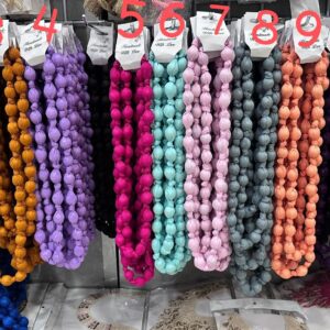 collar bolitas