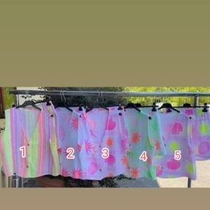 Conjunto estampado de chalequillo y pantalón corto .