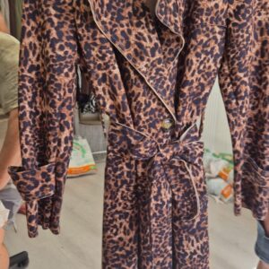 gabardina animal print