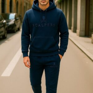 Chándals en azul marino inspiración ESCALPERS.