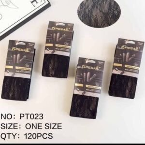 Medias translúcidas de encaje.