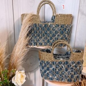 Bolso esparto Camel con azul.