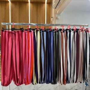pantalón de rallas