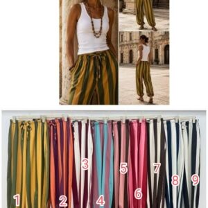 Pantalón de rayas con gomilla abajo.