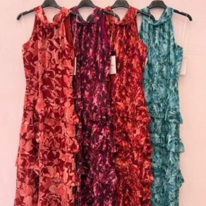 Vestido estampado sin mangas.