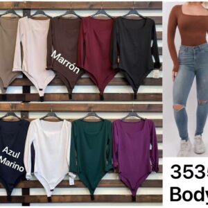 Body licra escote cuadrado.