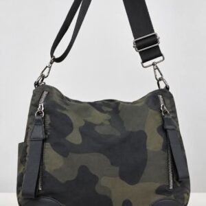 Bolso de camuflaje.