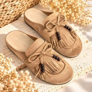 Mocasin Camel con adorno delante .