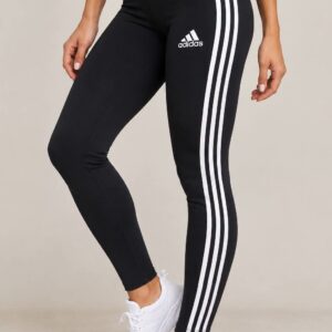 maya inspiración ADIDAS